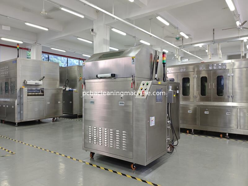 آلة تنظيف البالتات الأوتوماتيكية PLC التي تتميز بسعة خزان سائل 80 لترًا ووقت تجفيف من 5 إلى 15 دقيقة مناسبة لأنواع البالتات المختلفة