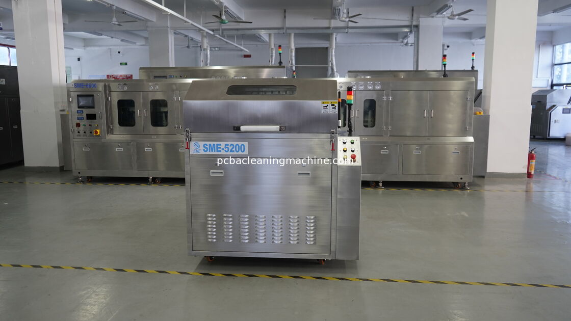 إزالة البقع الموجودة على لوحات PBCA باستخدام عامل تنظيف كيميائي، آلة تنظيف لوحات PCB SME -5600T، حجم لوحة PCB الأقصى 330x250 مم، كمحلول تنظيف