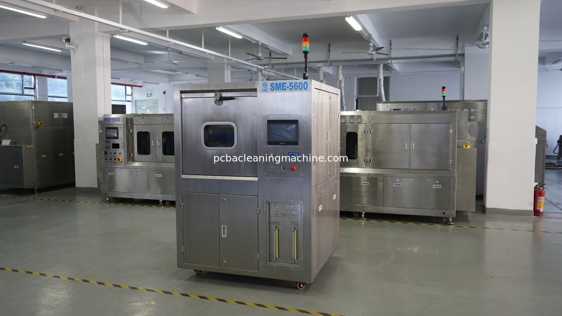 إزالة البقع الموجودة على لوحات PBCA باستخدام عامل تنظيف كيميائي، آلة تنظيف لوحات PCB SME -5600T، حجم لوحة PCB الأقصى 330x250 مم، كمحلول تنظيف