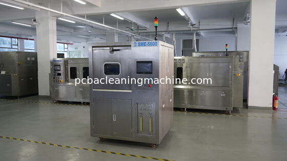 نطاق ضغط الغاز 0.4-0.6Mpa آلة تنظيف PCB تنظيف العملية التنظيف يضمن نتائج التنظيف لخطوط التجميع الإلكترونية
